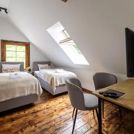 Debowiec520 Отель