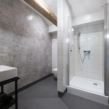 Отель Debowiec520 3*